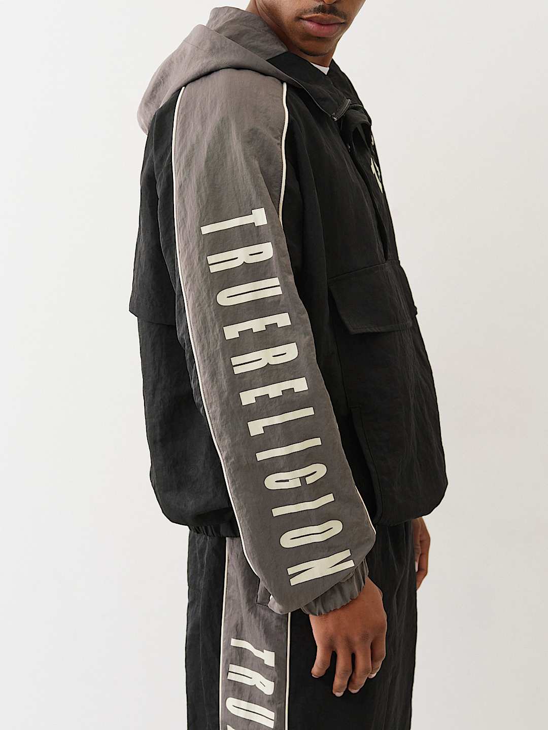 TRUE RELIGION Men’s Anorak Nylon Full Set